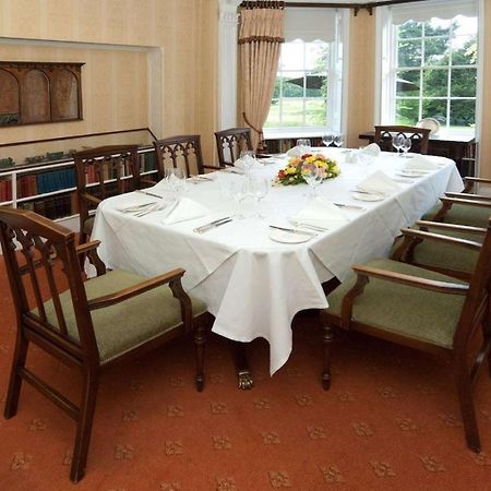 Flitwick Manor Hotel Exterior foto