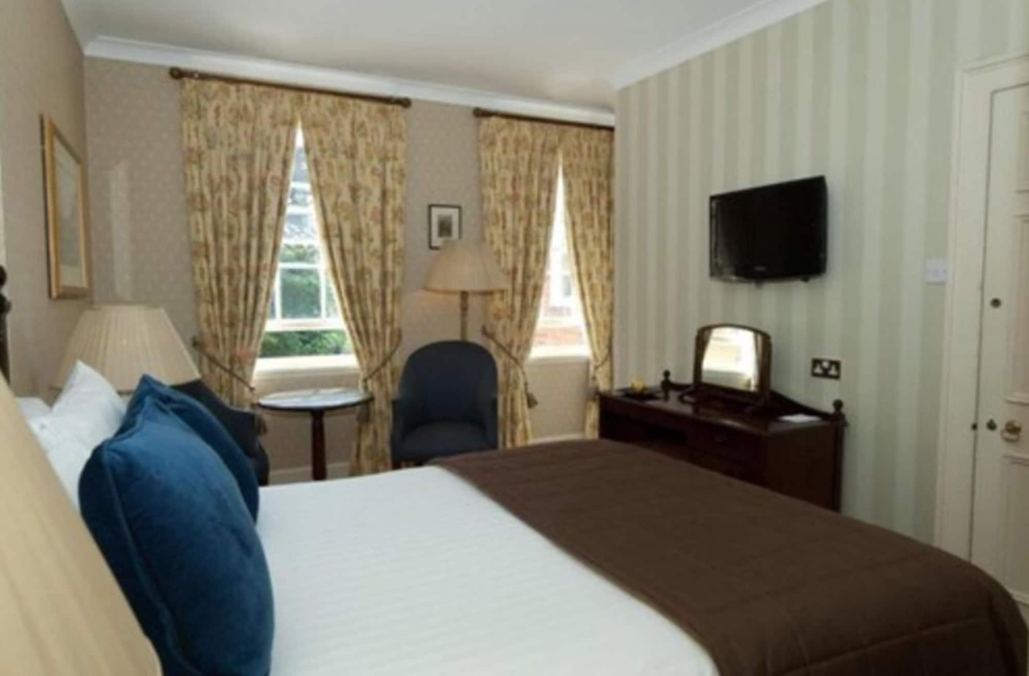 Flitwick Manor Hotel Exterior foto